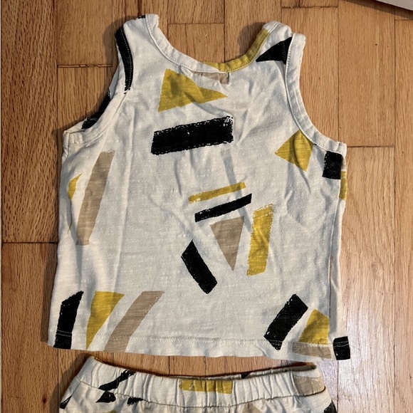 Joah Love Tank & Pants Set- Yellow & Black Print- 12m - Picture 8 of 10